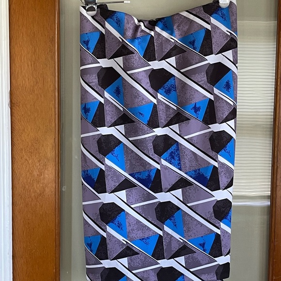 Eloquii pencil skirt neoprene print - Picture 7 of 7